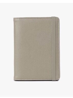 The Foldie Classic Tan Textured Passport Card Holder